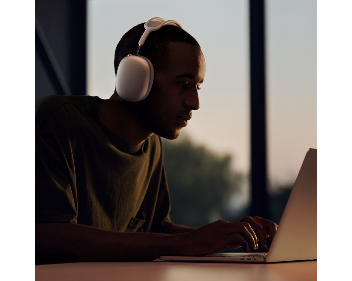 Apple AirPods Max Rosa