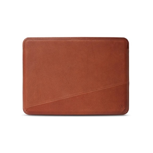 Decoded Leather Frame Sleeve for Macbook 14" Chokladbrun