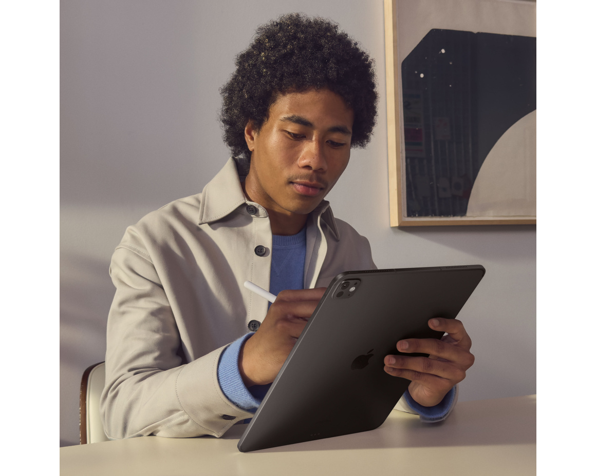 Apple iPad Pro 11 (2024) Wi-Fi 2TB med Standardglas - Silver