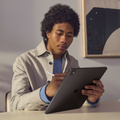 Apple iPad Pro 13 (2024) Wi-Fi 512GB med Standardglas - Rymdsvart