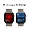 Apple Watch Series 10 GPS + Cellular 42mm Naturlig Titanboett med Naturlig Milanesisk loop