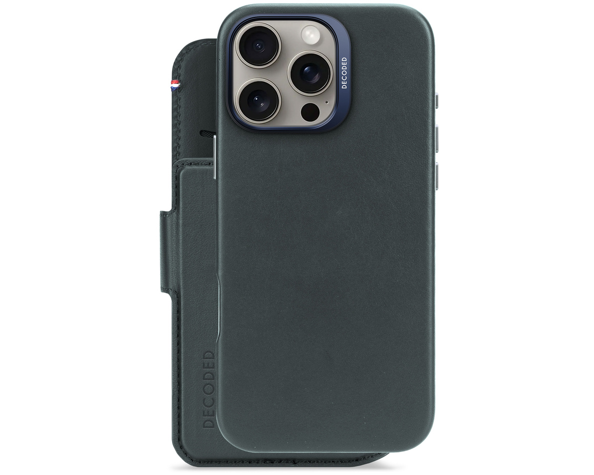Decoded - Leather Detachable Wallet till iPhone 16 Pro Max Marinblå