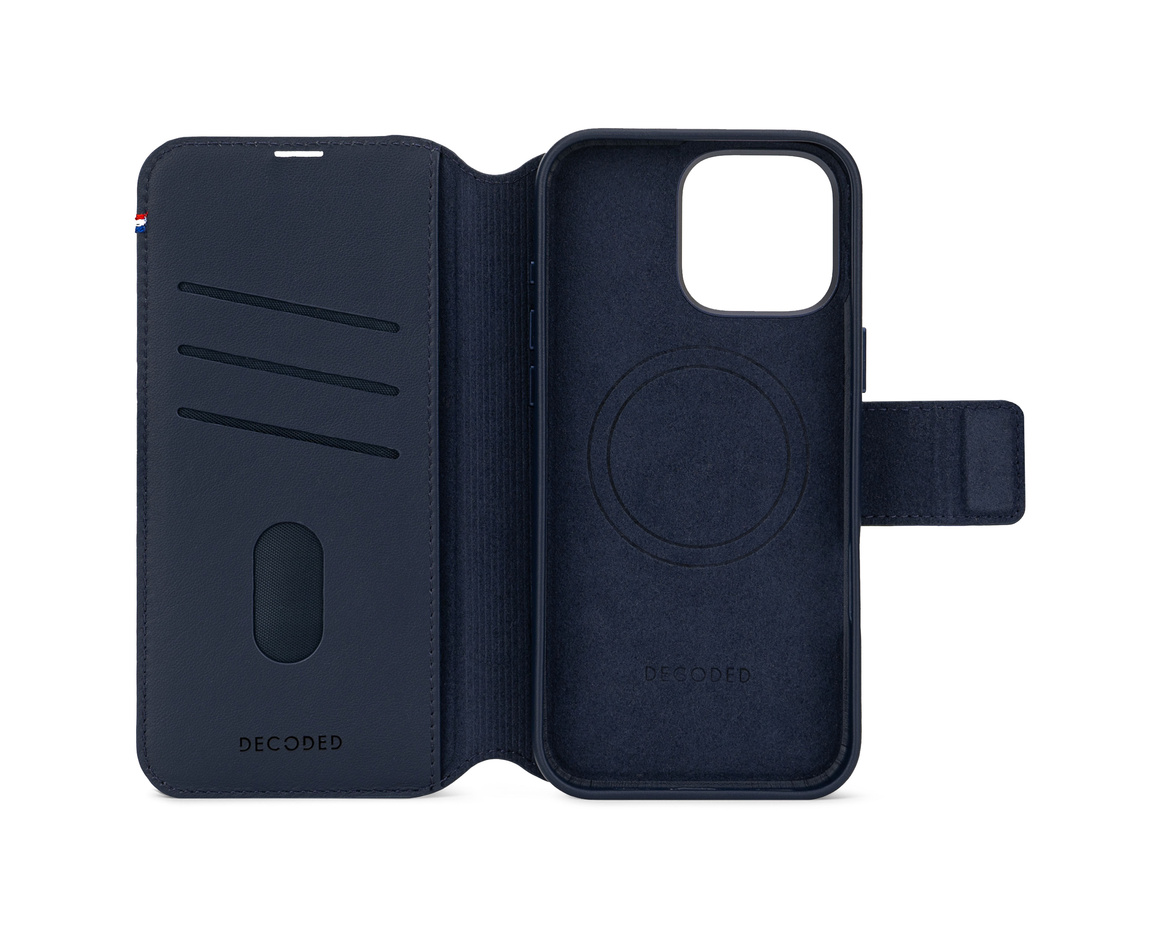 Decoded - Leather Detachable Wallet till iPhone 16 Pro Max Marinblå