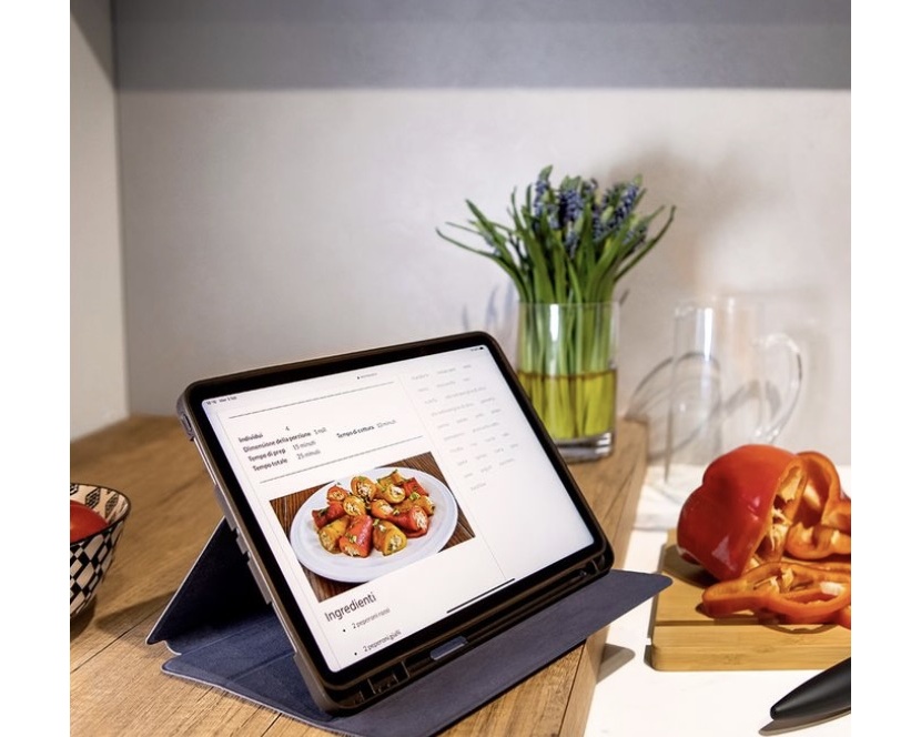 C&C - Elite skal för iPad 11 (2025) 10.9 10th Gen (2022) - Svart